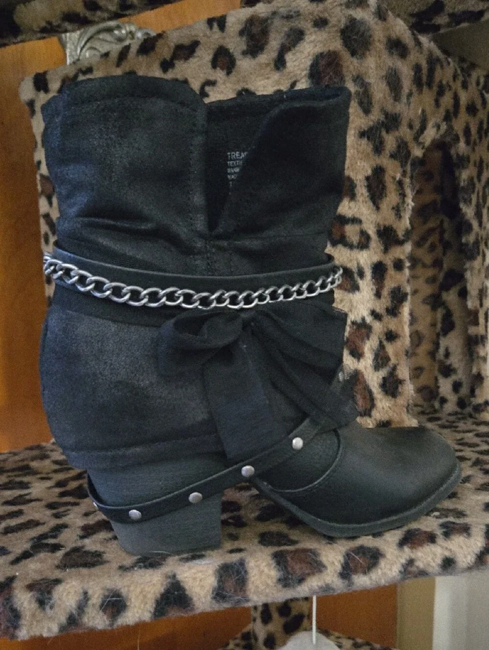 Women’s Black Chain-Trim Bow Ankle Booties